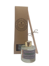 Load image into Gallery viewer, Nutcracker - Spiced Apples & Vanilla Reed Diffuser
