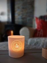 Load image into Gallery viewer, Belle Vie - Thyme, Olive &amp; Bergamot Soy Candle
