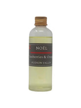 Load image into Gallery viewer, Noël - Cranberries &amp; Orange Diffuser Refill
