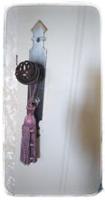 Load image into Gallery viewer, Amelie Lilac key tassel
