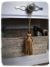 Load image into Gallery viewer, Sophie Bronze key tassel
